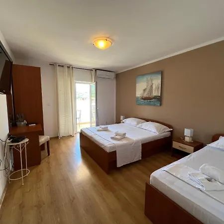 Apartments Ana Stari Grad  Exterior photo