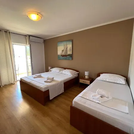 Apartments Ana Stari Grad  Exterior photo
