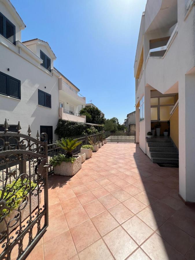 Ana Apartment