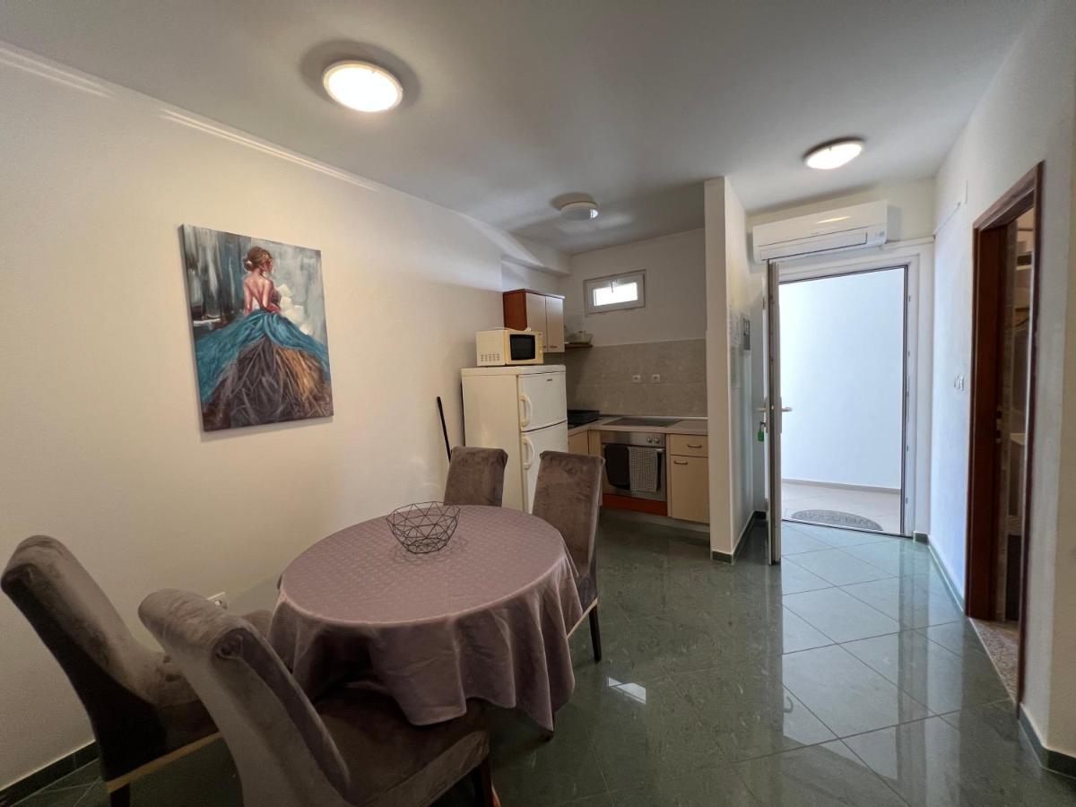 Apartment Ana Stari Grad (Hvar)