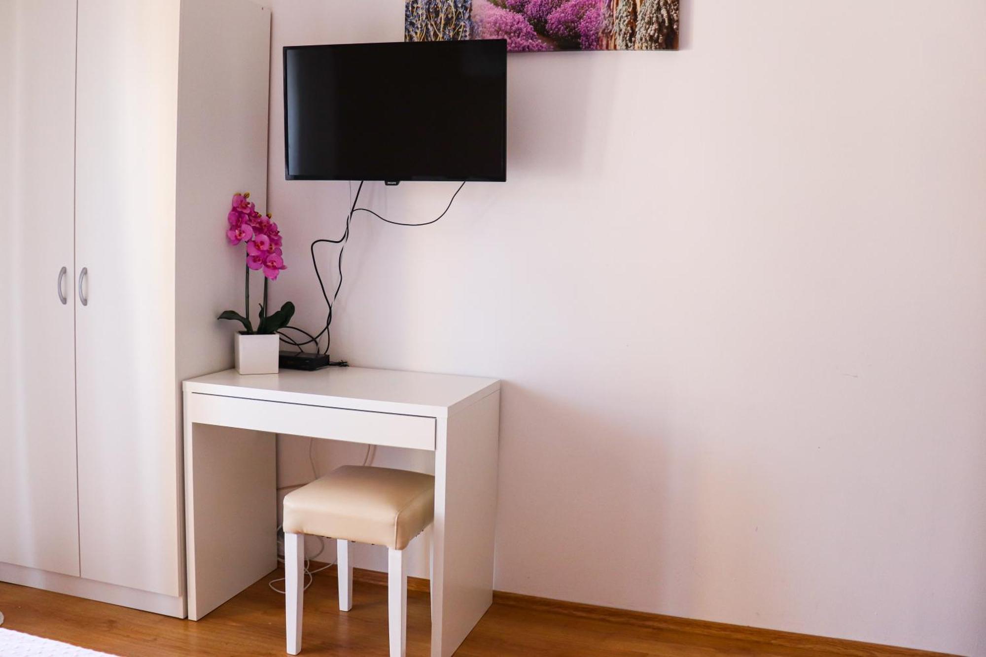 Ana Apartment