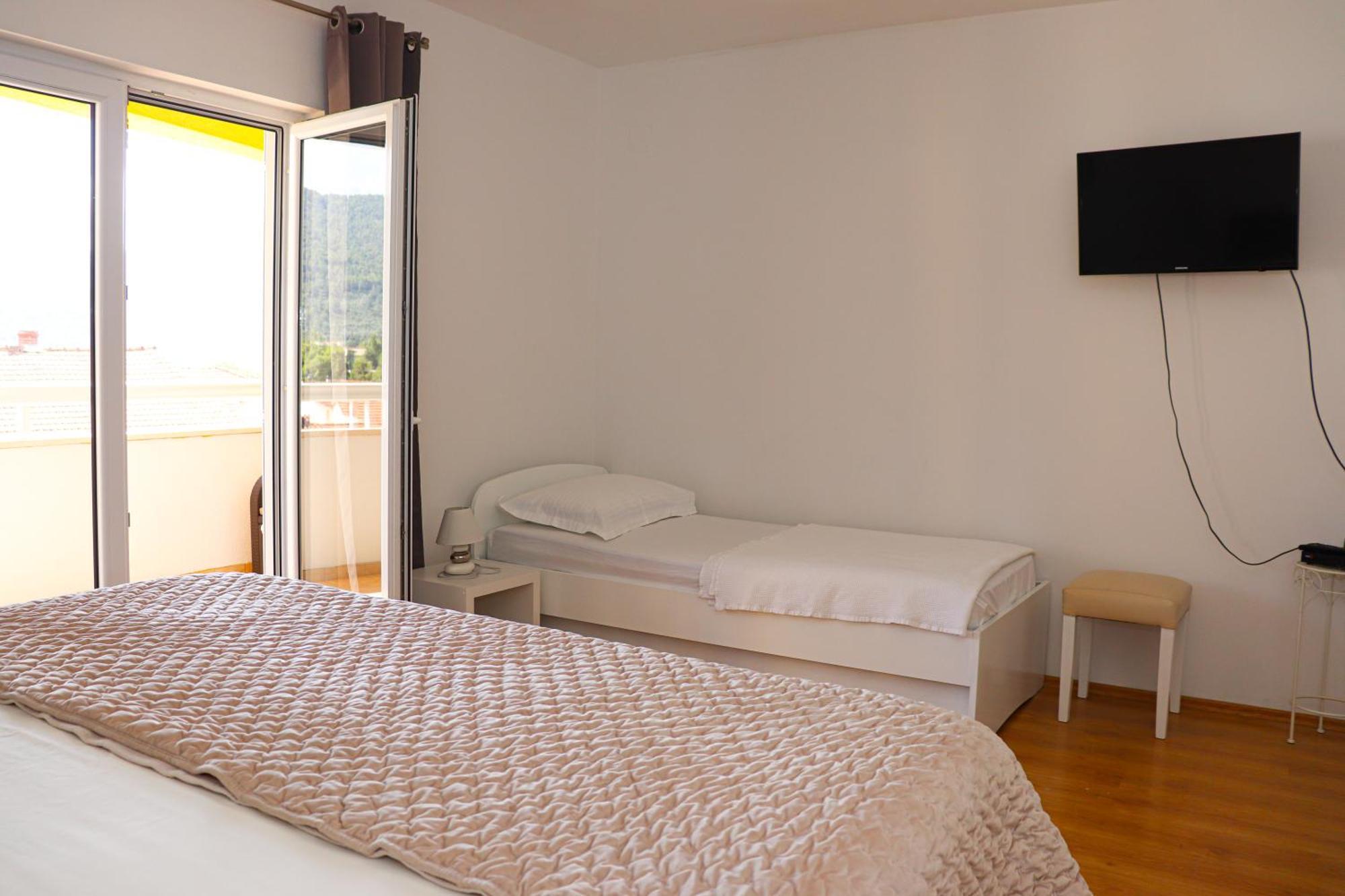 Apartment Ana Stari Grad (Hvar)