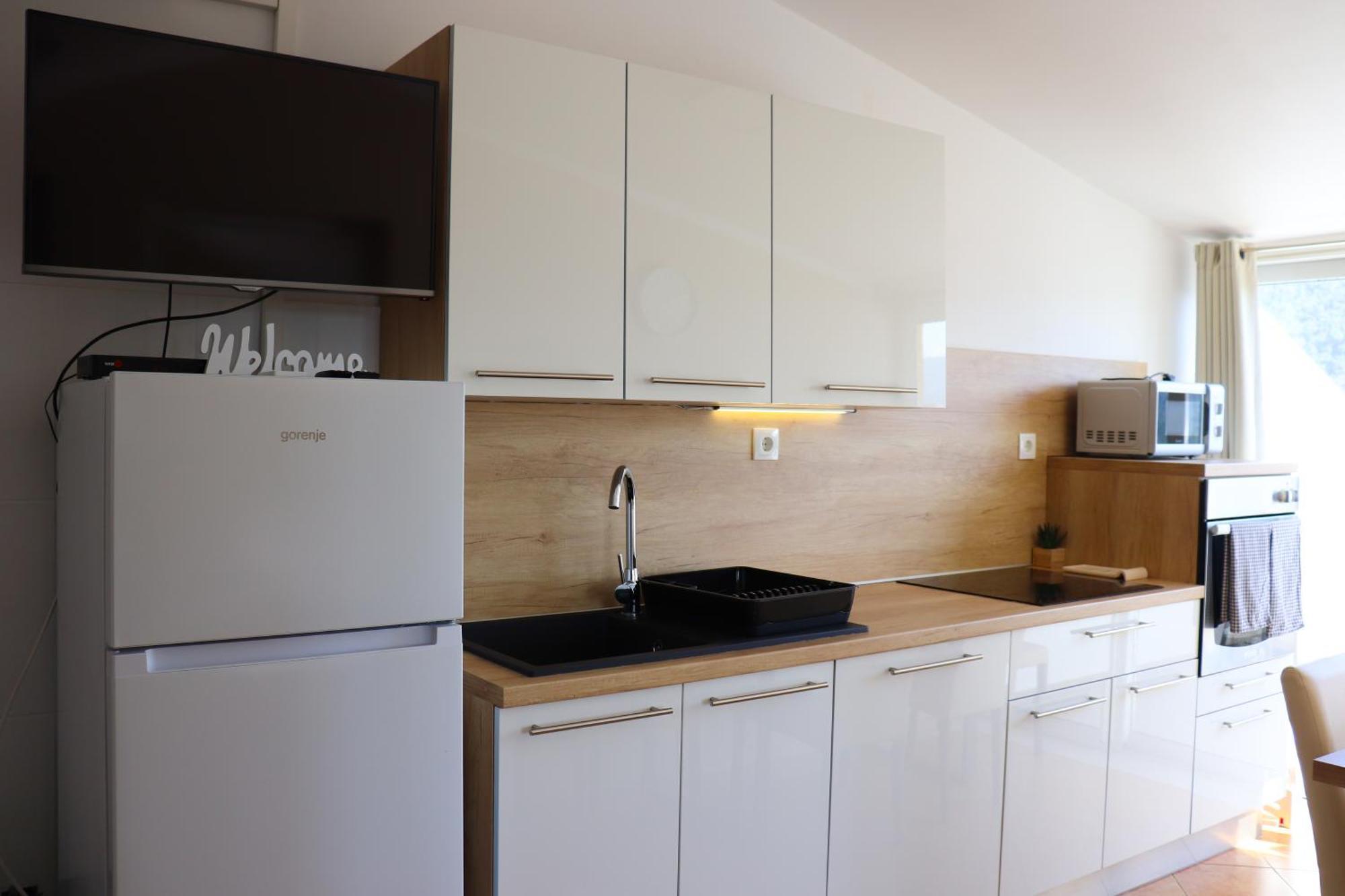 Apartment Ana *